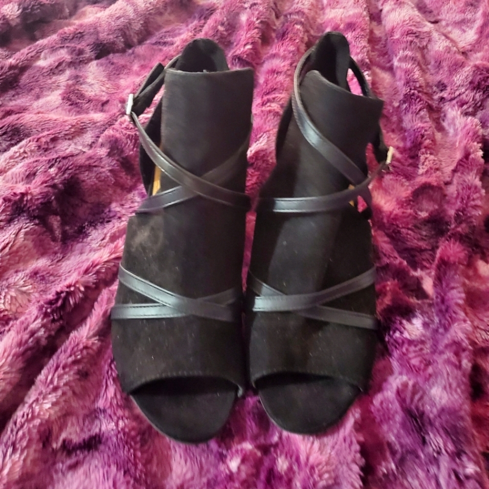 Black heels